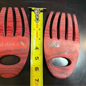 Red Alaska Wooden Salad and Pasta Claws in red finish